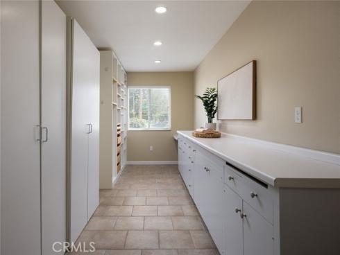 1032  Saint John   Place, North Tustin, CA