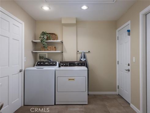 1032  Saint John   Place, North Tustin, CA