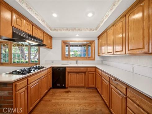 1172  St John Place  , North Tustin, CA