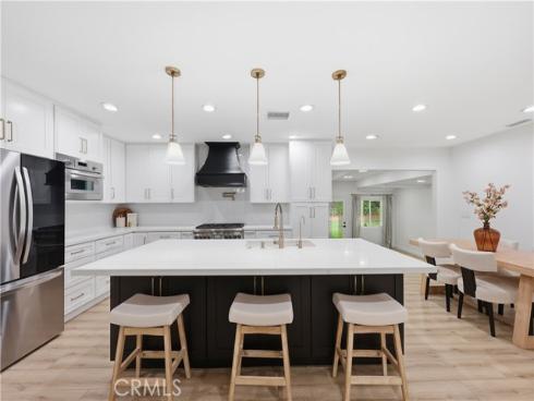 12811  Chaplet  , North Tustin, CA