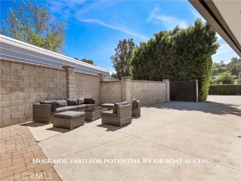 10372  Crawford Canyon   Road, North Tustin, CA