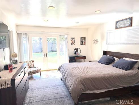 13851  Gimbert  , North Tustin, CA