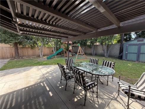 13851  Gimbert  , North Tustin, CA