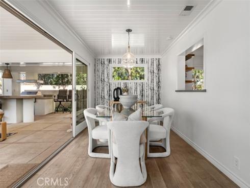 13161  Sandhurst  , North Tustin, CA