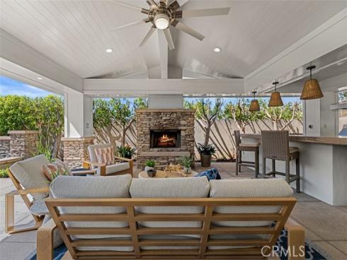 13161  Sandhurst  , North Tustin, CA