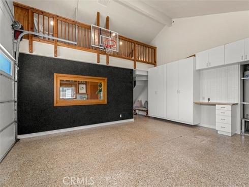 13161  Sandhurst  , North Tustin, CA