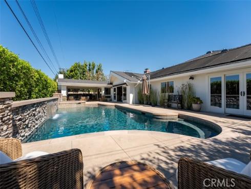 13161  Sandhurst  , North Tustin, CA