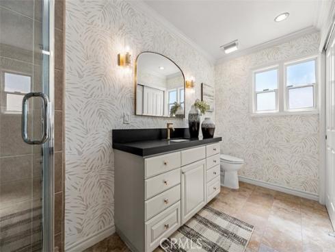 13161  Sandhurst  , North Tustin, CA