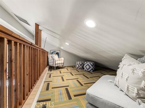 13161  Sandhurst  , North Tustin, CA