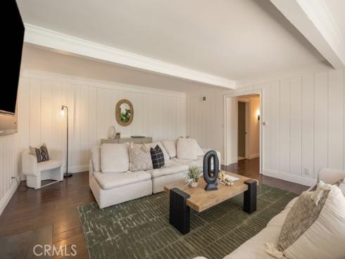 11042  Hunting Horn   Drive, North Tustin, CA