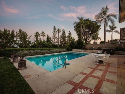 11042  Hunting Horn   Drive, North Tustin, CA