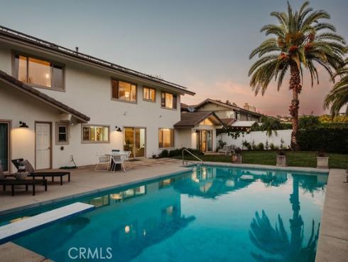 11042 Hunting Horn Drive, North Tustin, CA