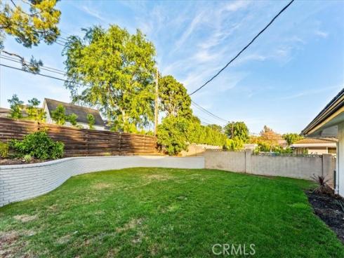 1271  Brittany Cross  , North Tustin, CA