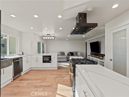 1312  Peacock Hill  , North Tustin, CA