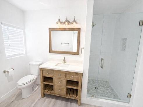12472  Woodlawn   Avenue, North Tustin, CA