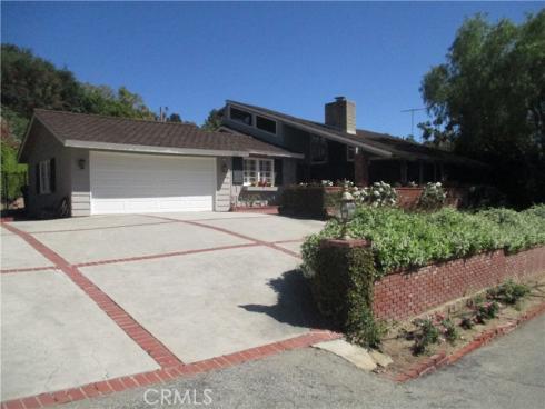 1532 Foothill Boulevard