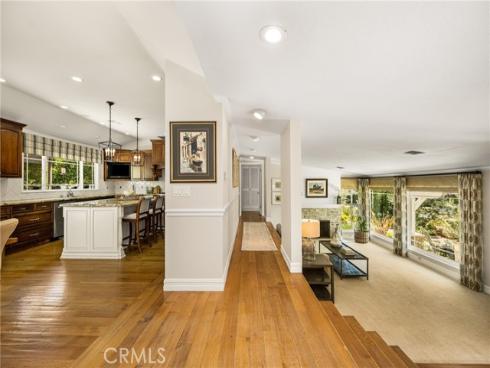 1201  Hyde Park  , North Tustin, CA