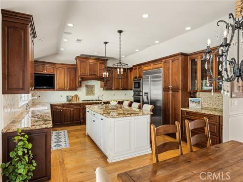 1201  Hyde Park  , North Tustin, CA