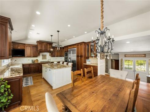 1201  Hyde Park  , North Tustin, CA