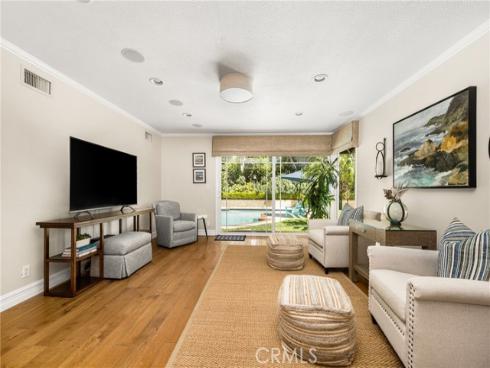 1201  Hyde Park  , North Tustin, CA