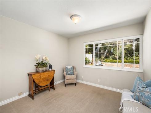 1201  Hyde Park  , North Tustin, CA