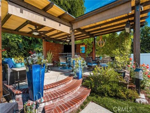 1201  Hyde Park  , North Tustin, CA