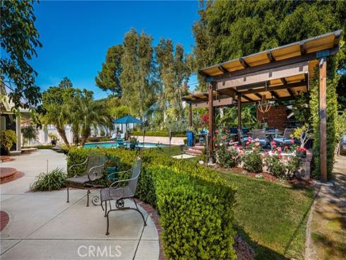 1201  Hyde Park  , North Tustin, CA