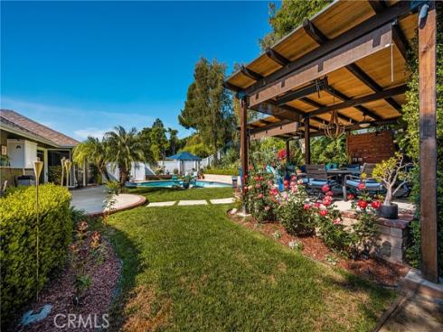 1201  Hyde Park  , North Tustin, CA