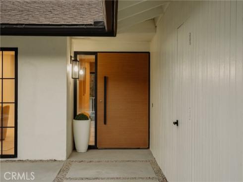 10141  Overhill   Drive, North Tustin, CA