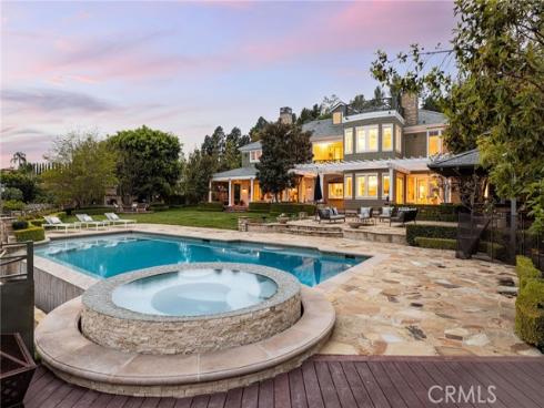 11262 Skyline Drive