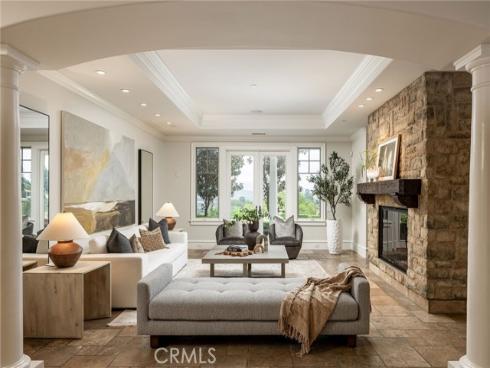 11262  Skyline   Drive, North Tustin, CA