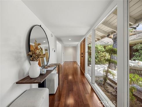10505  Grove Oak  , North Tustin, CA