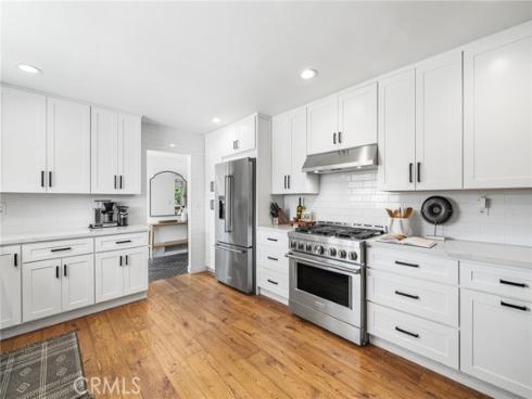 13712 Sanderstead Road, North Tustin, CA