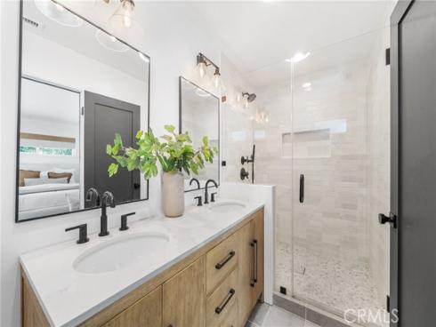 13712 Sanderstead Road, North Tustin, CA