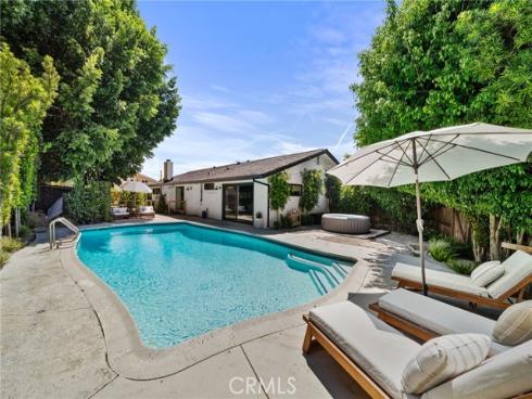 13712 Sanderstead Road, North Tustin, CA