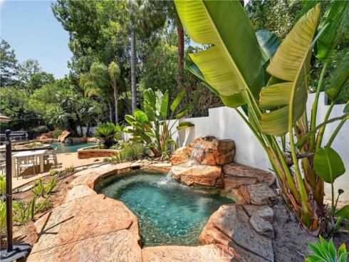 1812 Overview Circle, North Tustin, CA