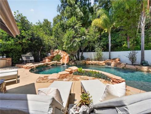 1812 Overview Circle, North Tustin, CA