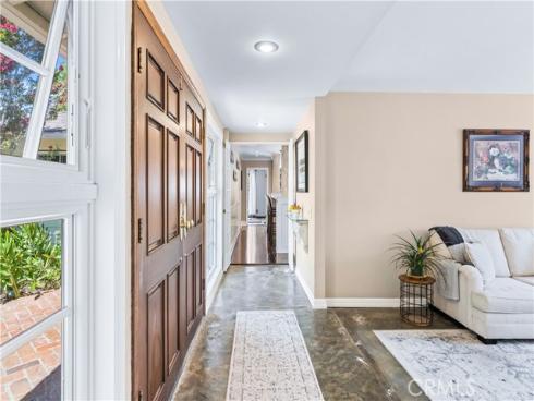 19631  Country Haven  , North Tustin, CA