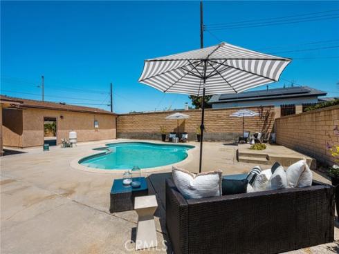 17821 Fairhaven Avenue, North Tustin, CA