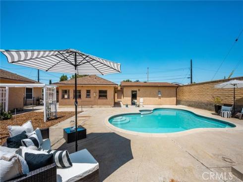 17821 Fairhaven Avenue, North Tustin, CA