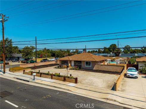 17821 Fairhaven Avenue, North Tustin, CA