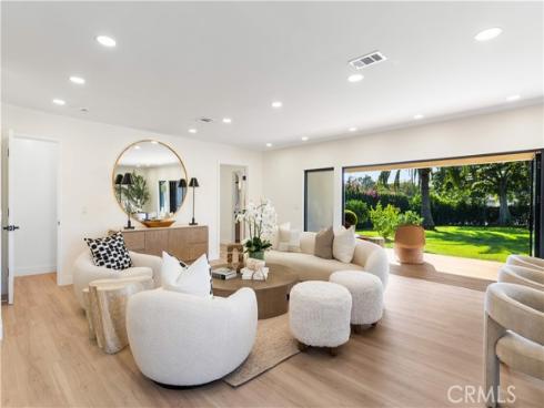 12742 Redhill Ave , North Tustin, CA
