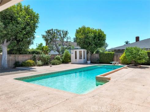19002 Chadbourne Lane, North Tustin, CA