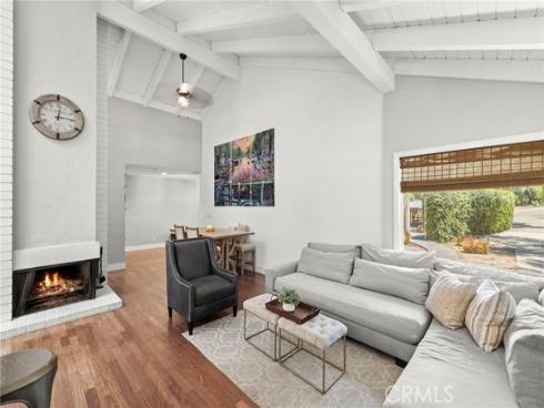 19242 Barrett Lane , North Tustin, CA