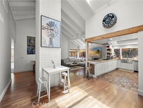 19242 Barrett Lane , North Tustin, CA