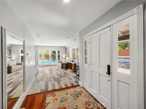 19242 Barrett Lane , North Tustin, CA