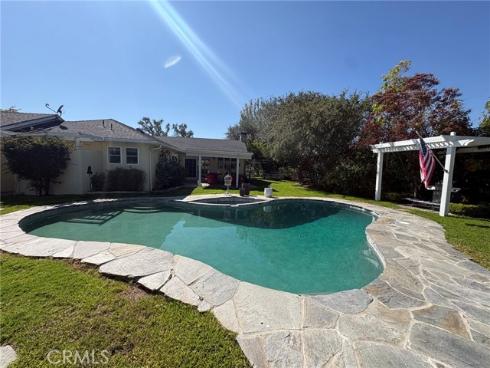 12128  Orvillina  , North Tustin, CA