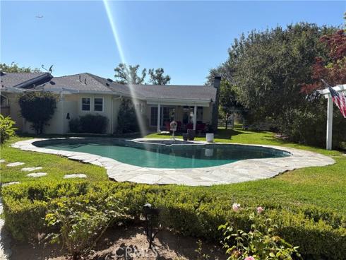 12128  Orvillina  , North Tustin, CA