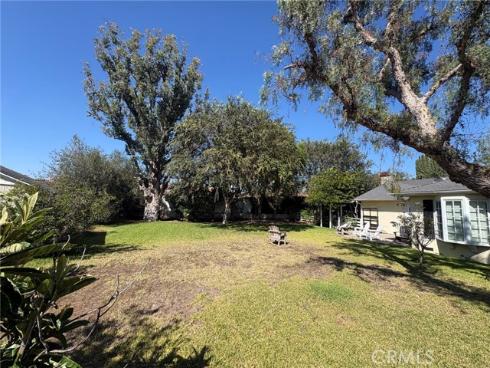 12128  Orvillina  , North Tustin, CA