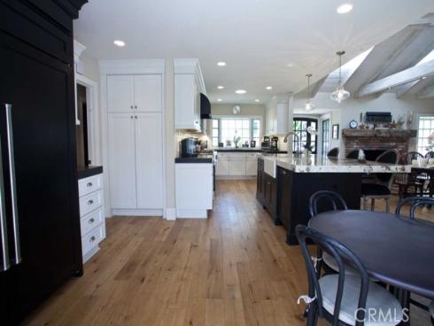 12128  Orvillina  , North Tustin, CA